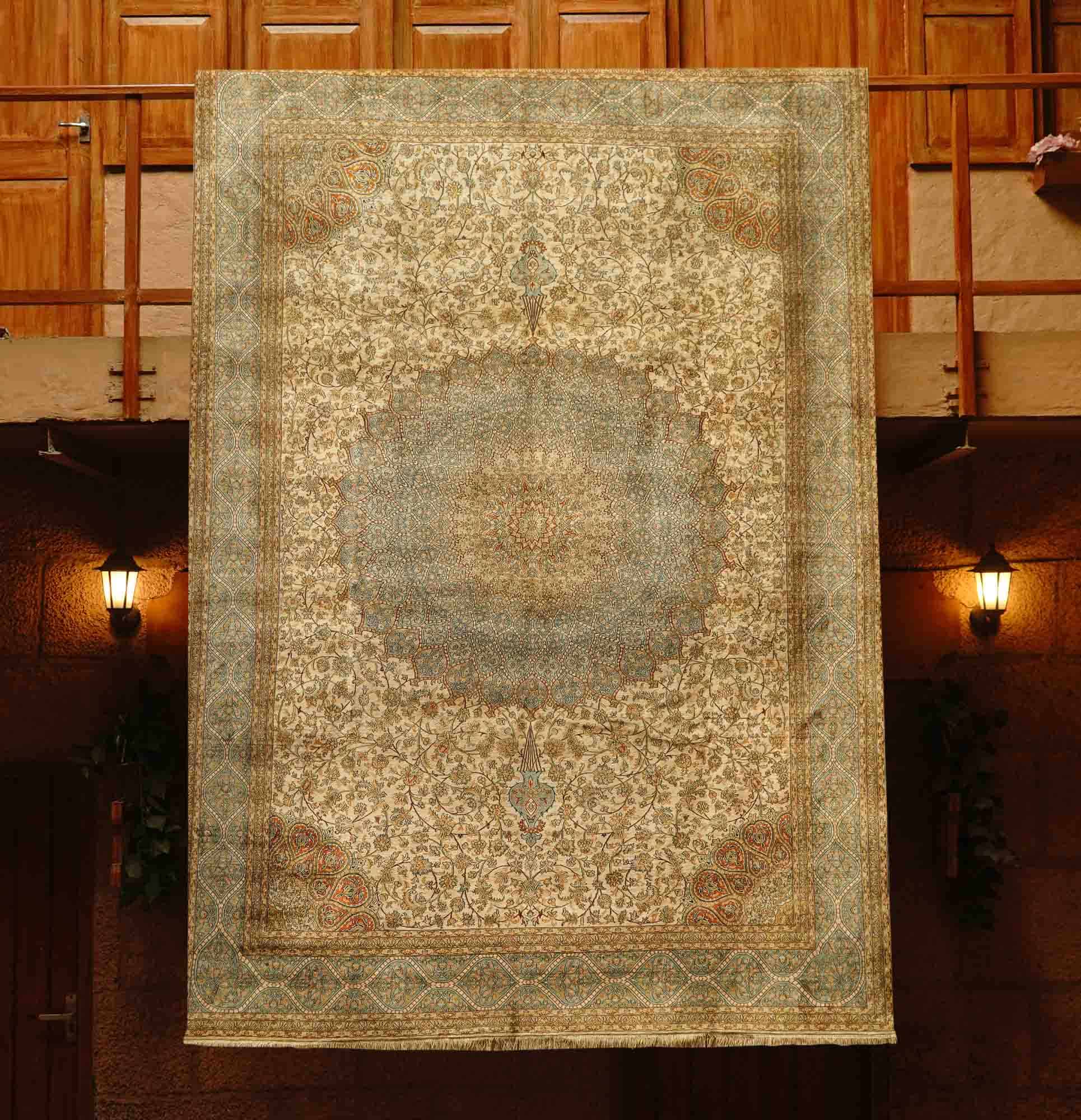 Cashmere Silk Rugs